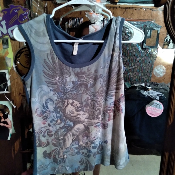 Blue tank top - Picture 1 of 2